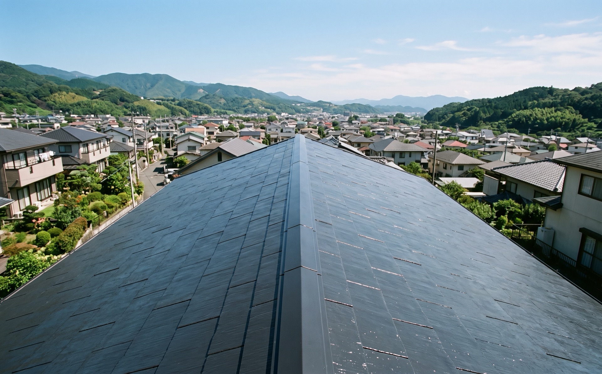 塗り替えを終えた屋根
